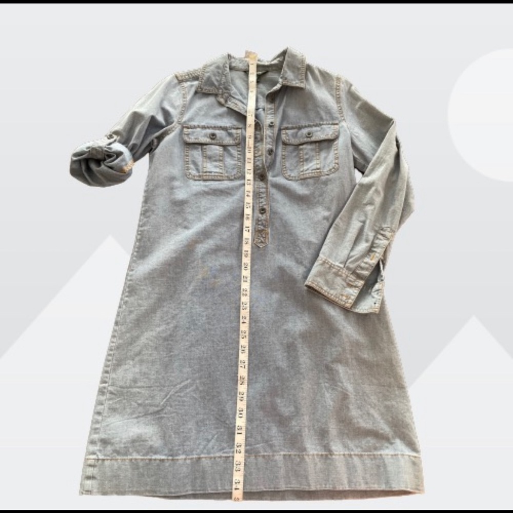 ⭐️⭐️HOST PICK ⭐️⭐️ J. Crew Blue Chambray Shirtdress- Size XS - Picture 2 of 5